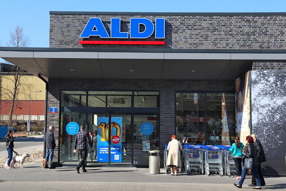 Aldi Considers Introduction of Self-Checkout Registers Amid Competitors' Adoption