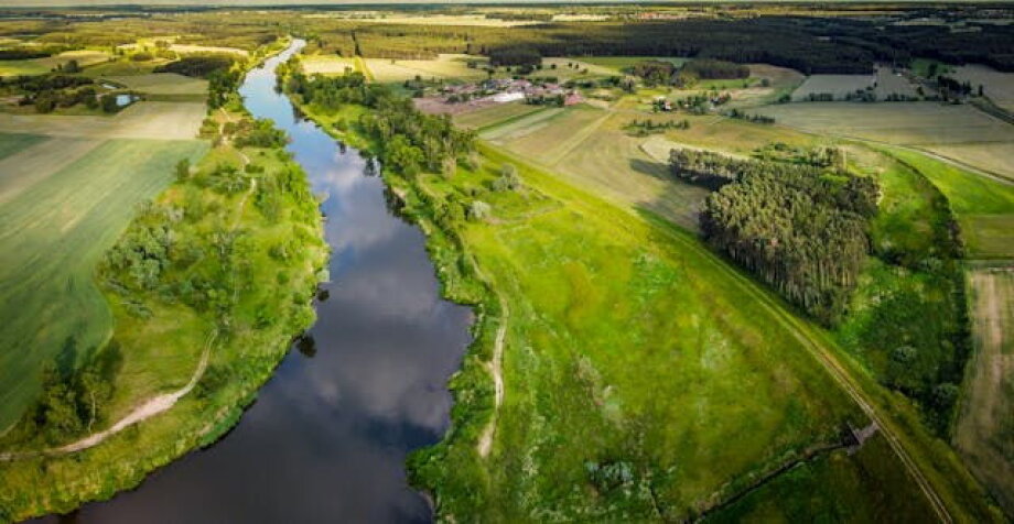 Developers continue search for plots of land dependent on size