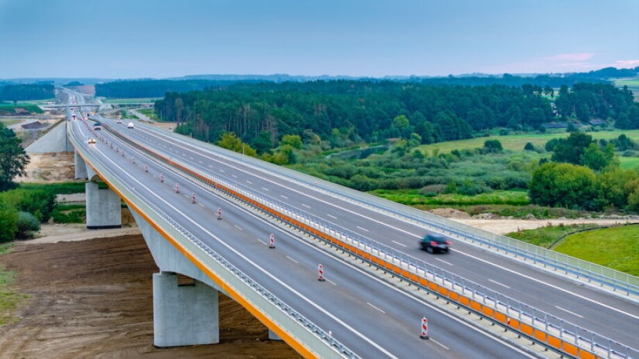 Longest road bridge over Narew Valley completed