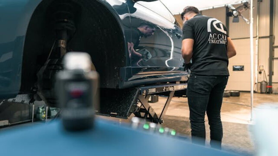 Report: 28% of blue-collar workers have rights violated at work
