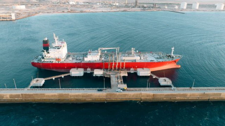 Poland becoming shackled to American LNG
