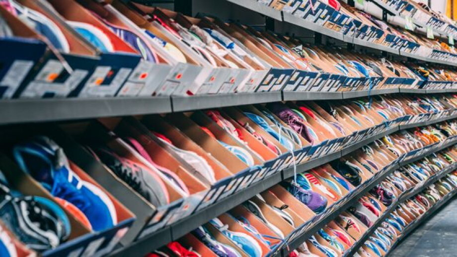 Retail sales increased by 3.9% y/y in July