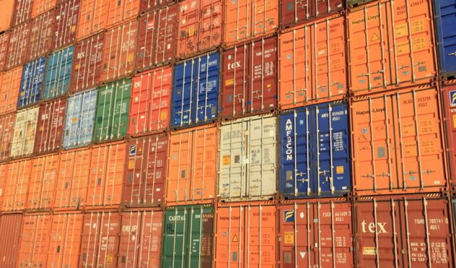 Europe wants less dependence on China, but imports continue to grow