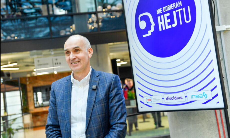 A leader of change who combines a vision of growth with responsibility