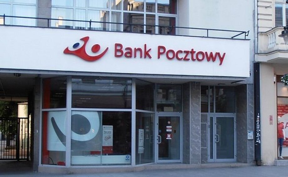 Bank Pocztowy Improves Efficiency