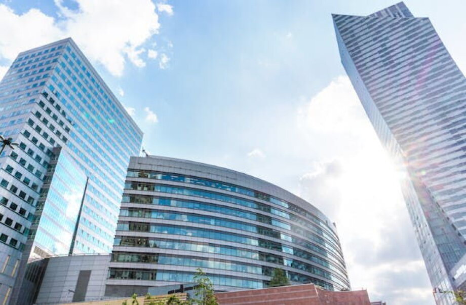 Low demand for offices creating purchasing opportunities for public sector