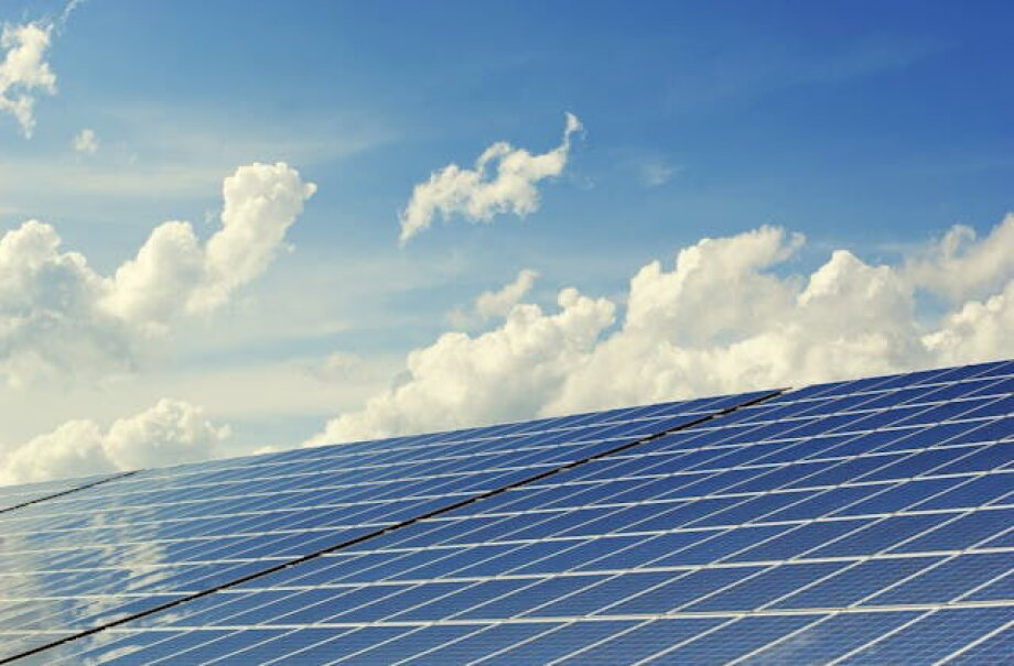 ML System to install PV roof tiles on historic building in Munich