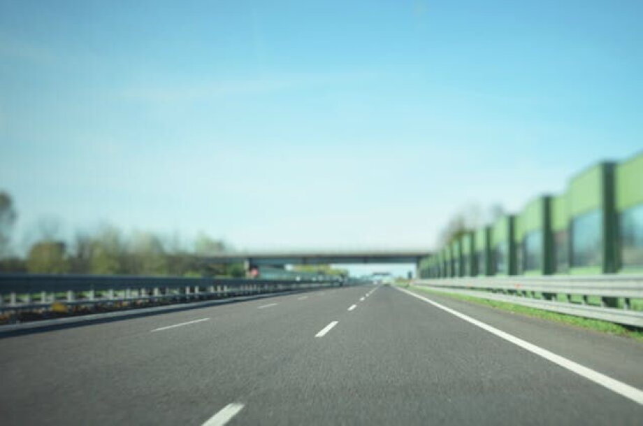 Construction of third lane of A2 near Poznań begins