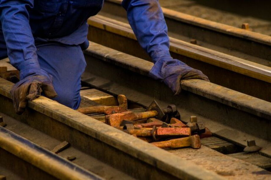 Torpol has contract for PLN 3.64 bln for Warsaw rail line