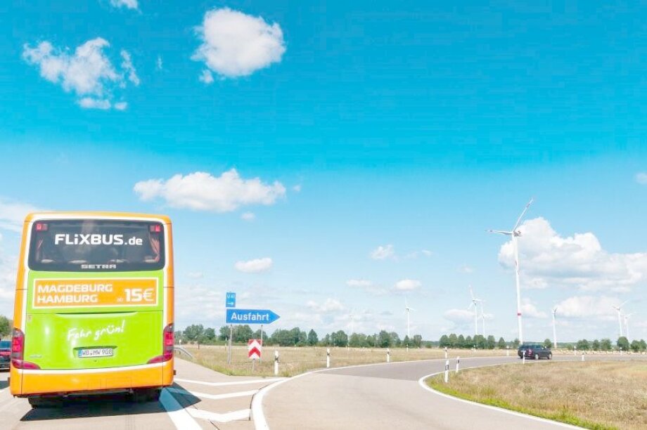FlixBus to allow buying tickets from driver