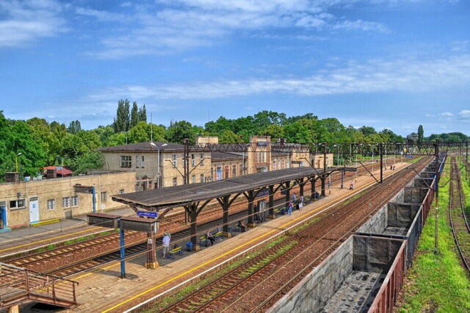 CPK signs contracts to design Poland's first high-speed rail line worth PLN 300 mln
