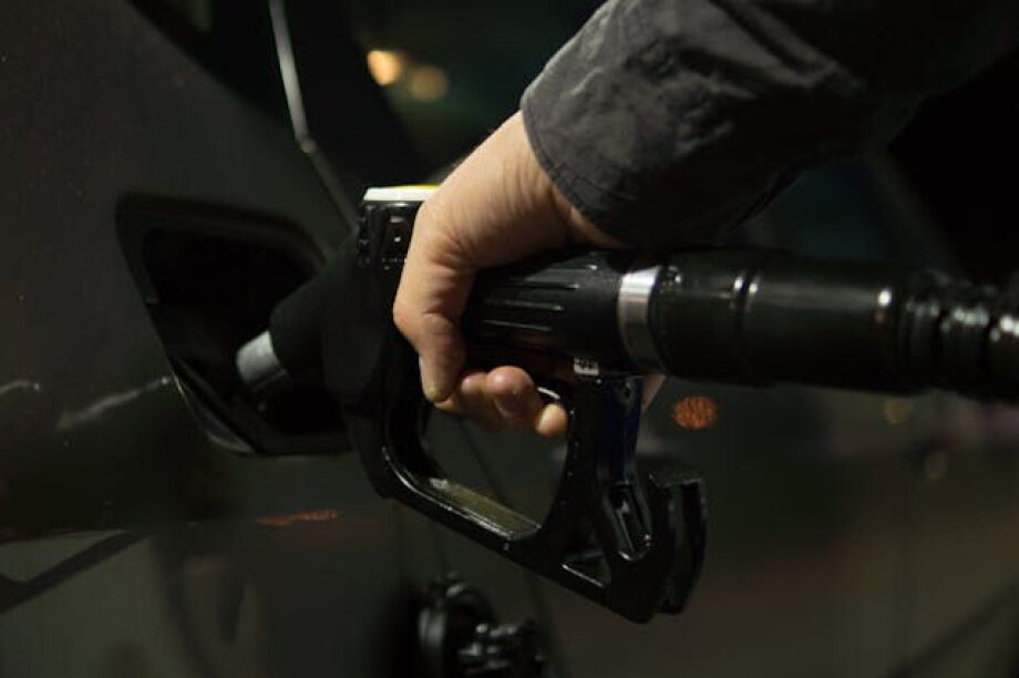 Fuel prices in Poland remain high, especially in Masovian Voivodeship