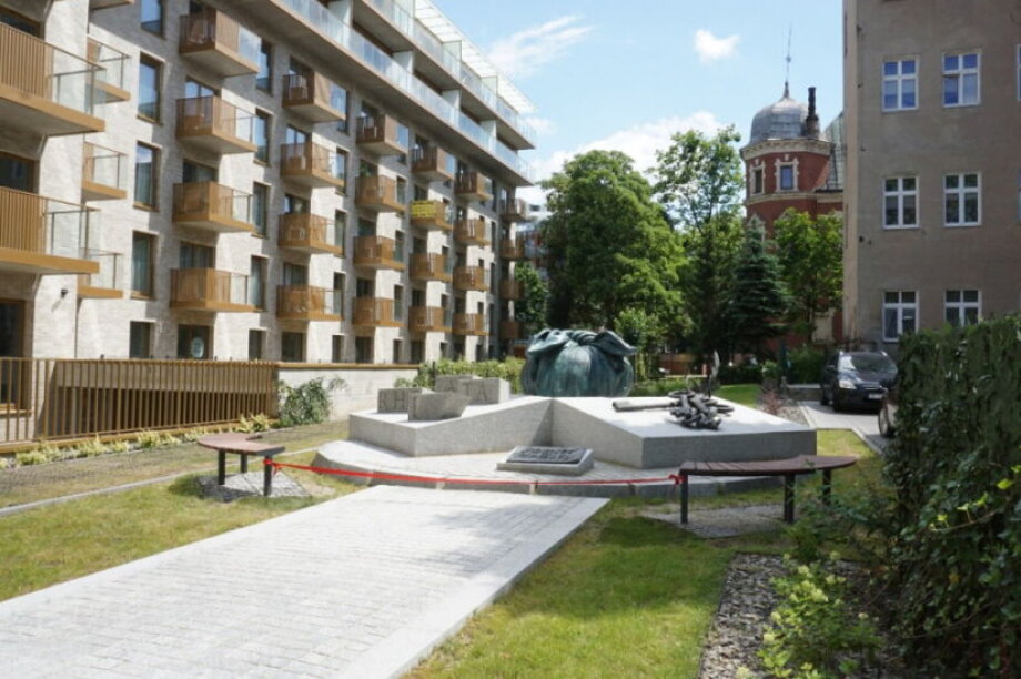 Czysta4 revitalizes Wrocław