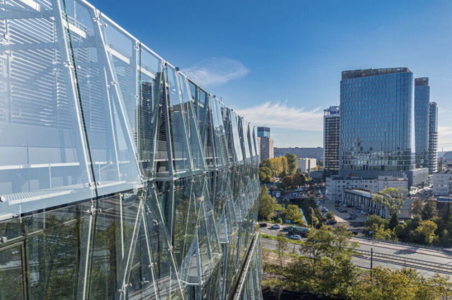 Warta consolidates offices in Katowice