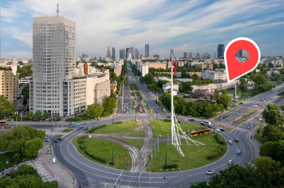 Warsaw approves major land sale