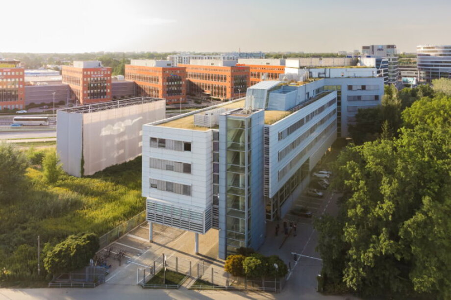 Łazarski repurposes Taifun building