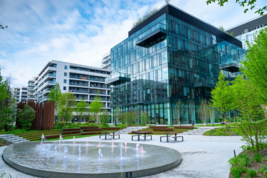 Big capital eyes offices
