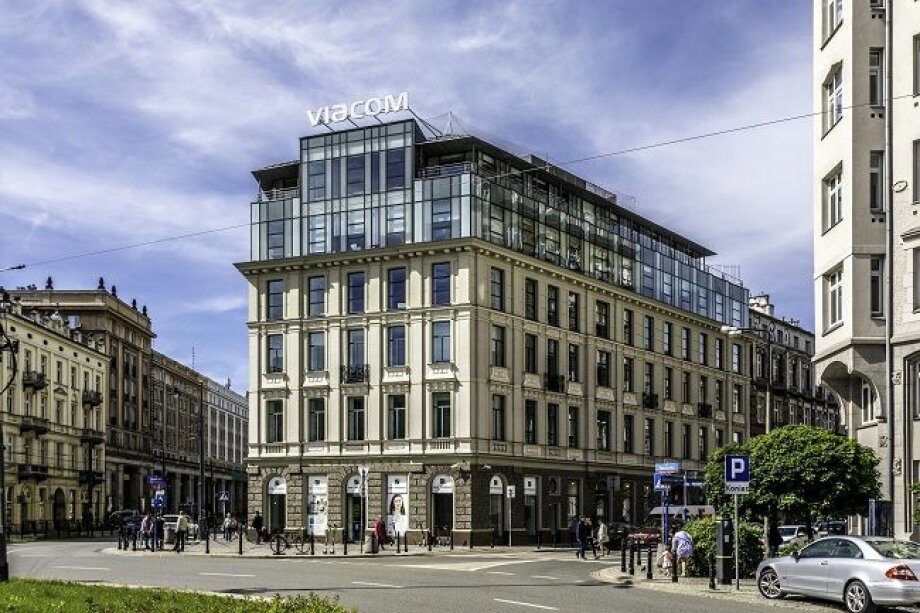 CBRE managing Renaissance offices in Warsaw