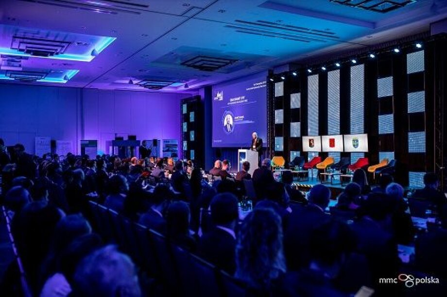 Smart Cities not only for the largest - X Smart City Forum