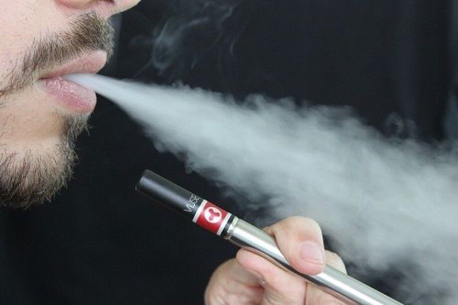 Up in smoke: Poland’s sanitary body blasts e-cigarettes