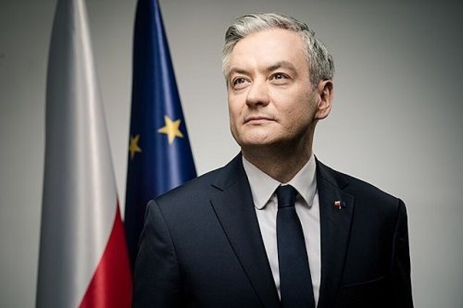 No scenario of withdrawing from presidential election considered: Biedroń