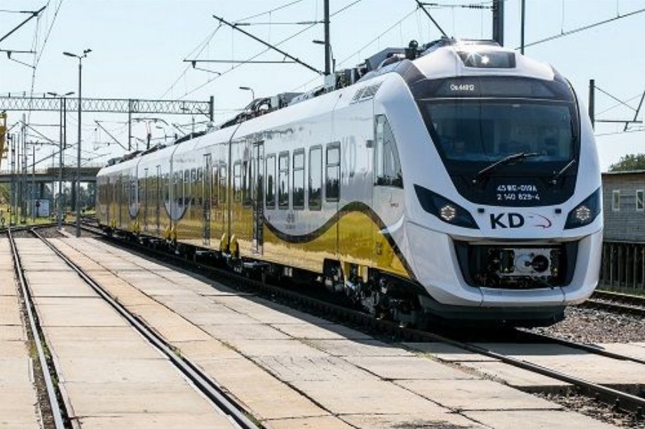 Lower Silesian Railways eager to buy trains