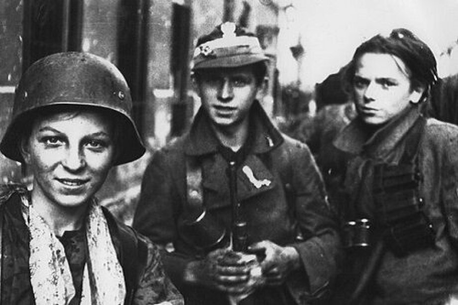 ROBYG in tribute to Warsaw Insurgents