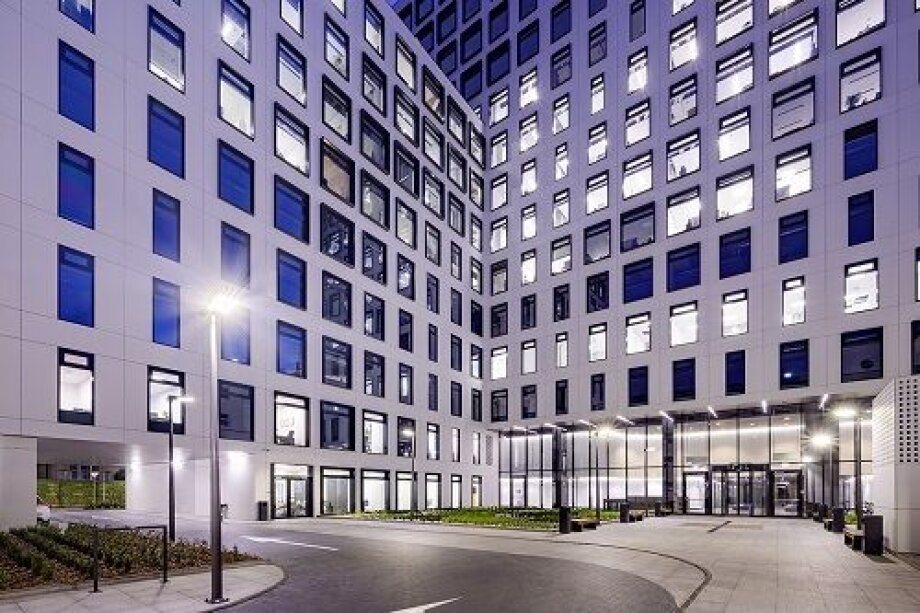 Surplus office space swamps the market
