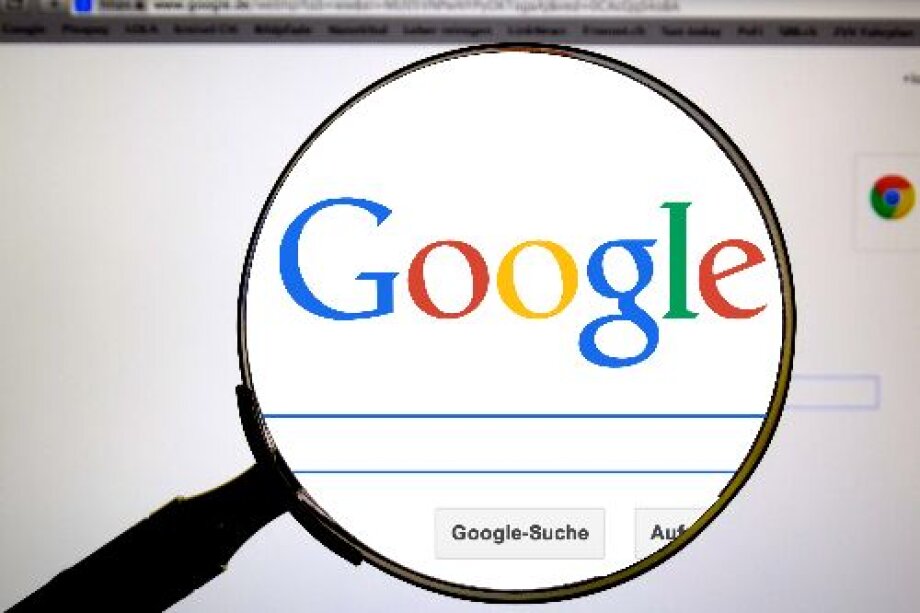 EU puts Google's major transaction on hold