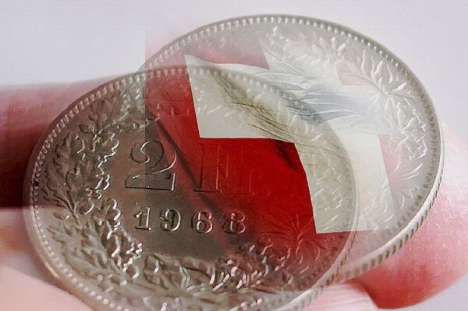 Provisions for legal risk linked to Swiss franc mortgages continue to chip away at profit