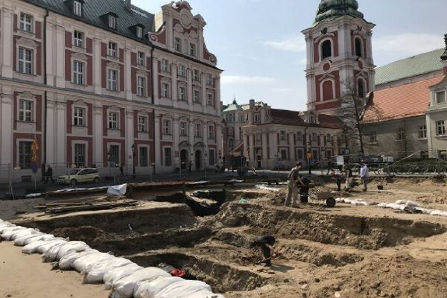 1000 years old foundations of church discovered in Poznań