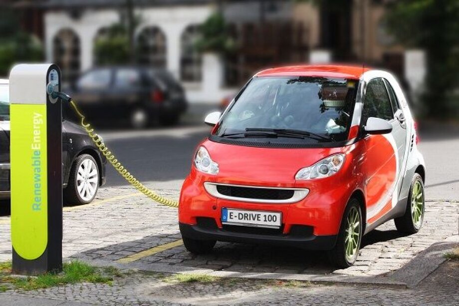 Almost 15,000 electric cars on Polish roads