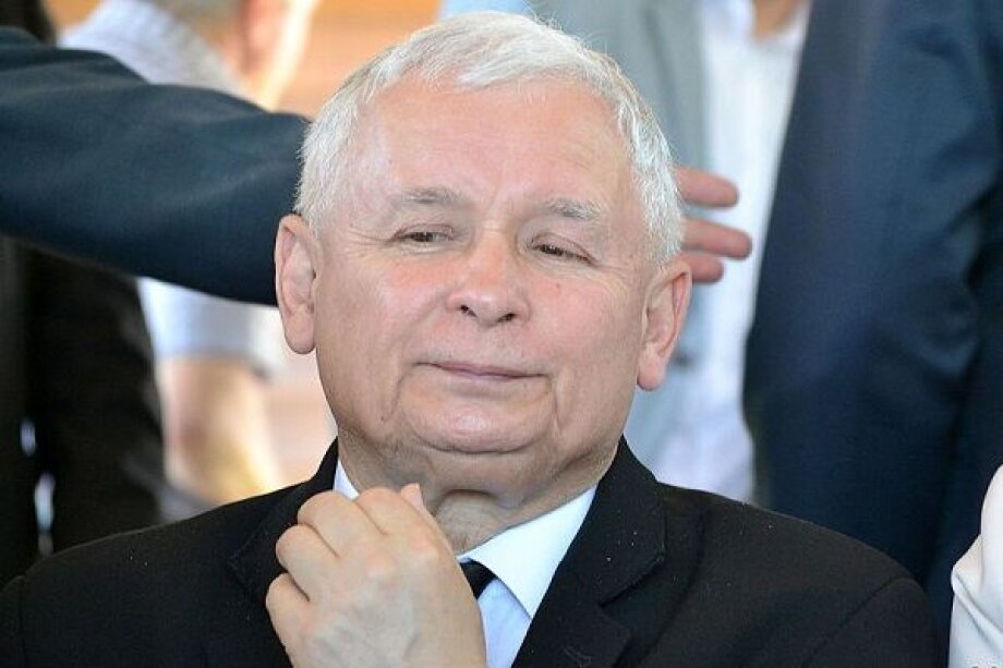 Most Poles want Jarosław Kaczyński to resign