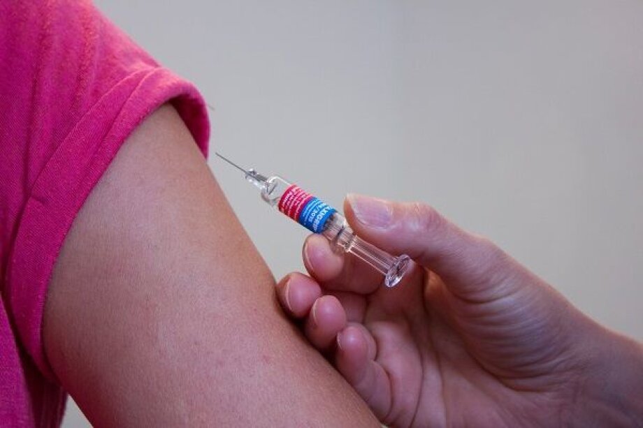 One in two Europeans to be vaccinated against Covid-19 till V 2021