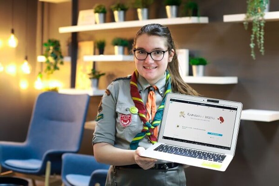 Scout girl from Poland wins European award for campaign against domestic violence