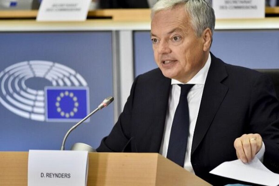 EU believes in continuing dialogue with Hungary and Poland