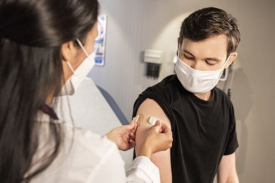 Medium-sized companies most motivated to organize vaccinations