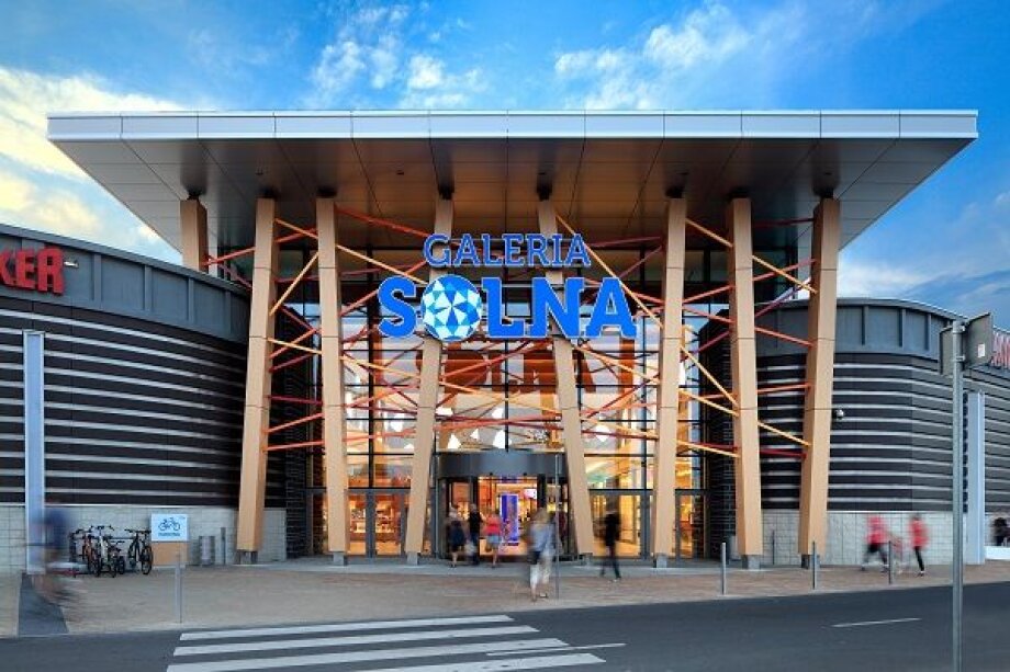 Galeria Solna with a new grocery supermarket under the Netto brand