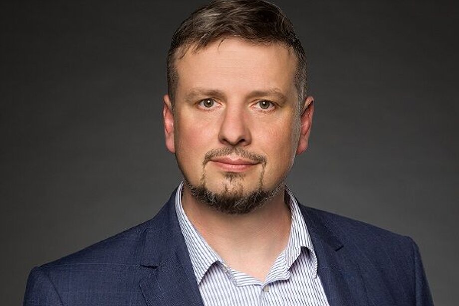 Mariusz Cieslinski in MNK Partners team
