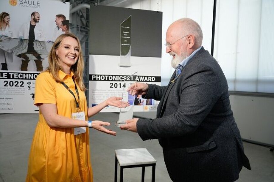 Frans Timmermans visits Saule Technologies