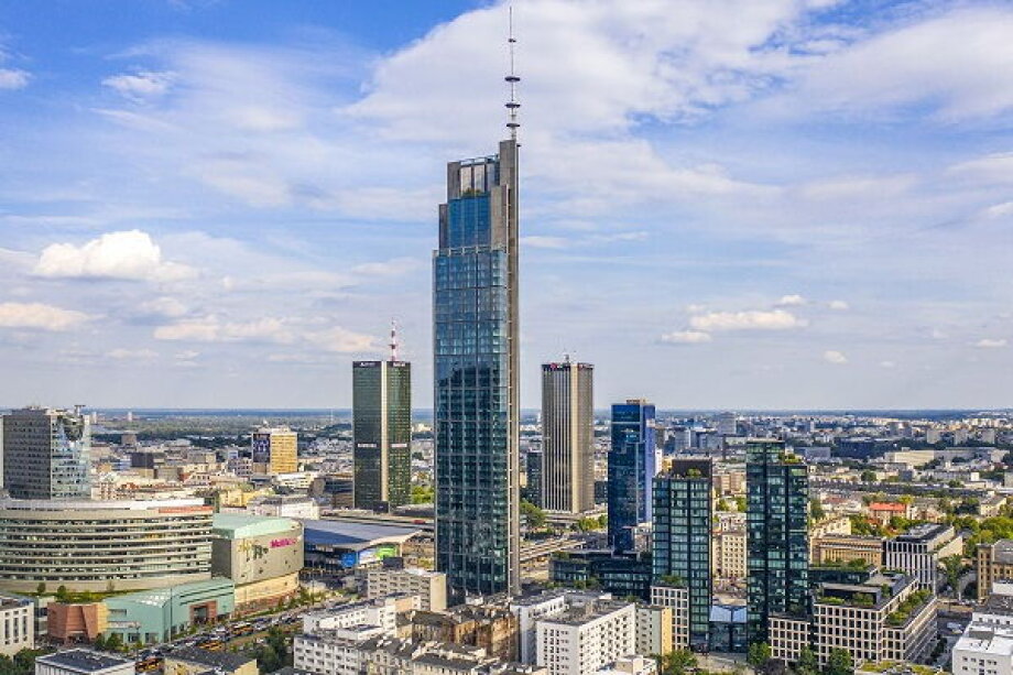 Varso Place from HB Reavis with the largest financing in Poland.