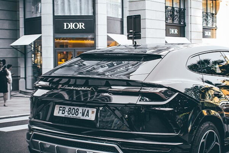 The luxury goods market in Poland keeps on growing