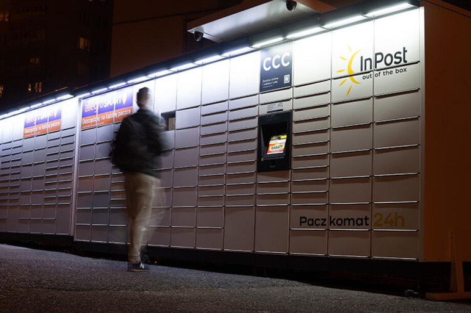 InPost Installs 5,000th Parcel Locker in France