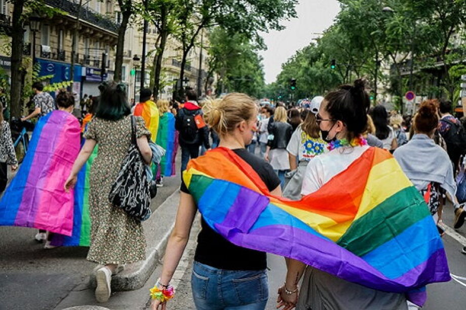 Russia adds LGBT movement to list of extremist organizations