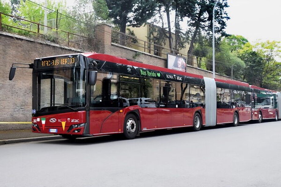 Giga Solaris Orders for Rome – a Total of 354 Buses