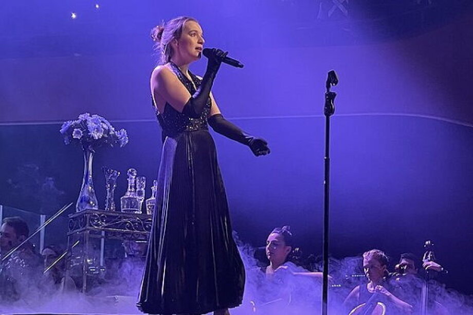 Sanah Surpasses Maryla Rodowicz as Top Earner for Private Concerts in Poland