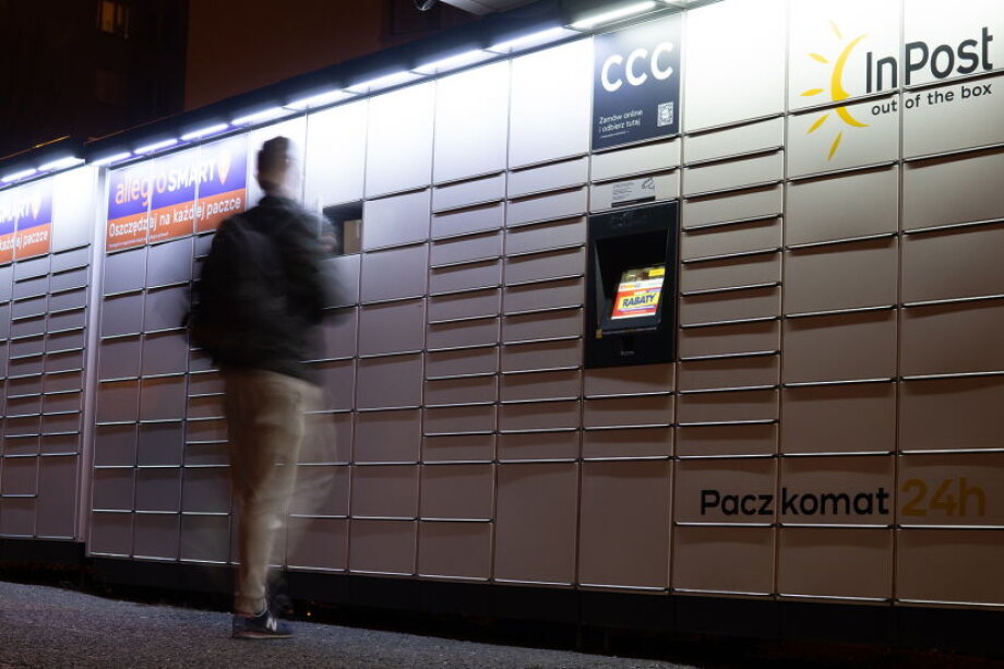 InPost expands airport parcel locker service across Poland