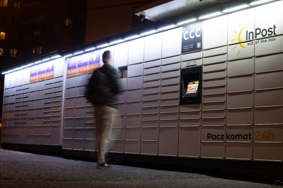 Poles favor parcel machines for deliveries