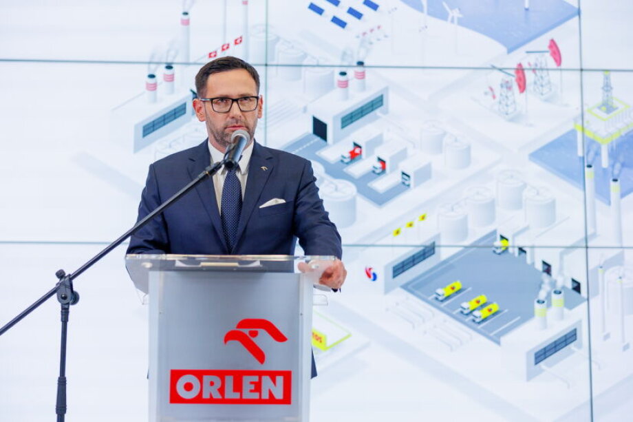 Minister confirms Orlen-Lotos merger