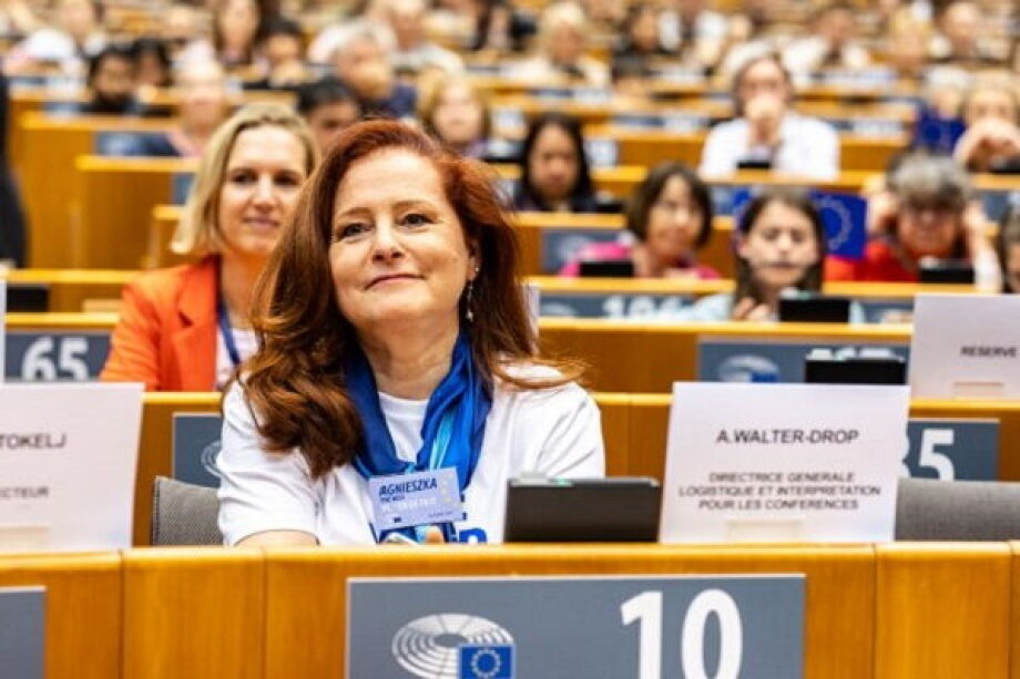 Agnieszka Walter-Drop Becomes First Pole in Top Administrative Role in EP